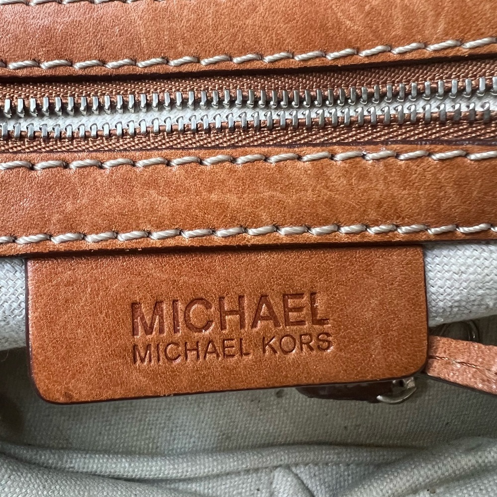 Vintage Leather Michael Kors Bag - Picture 9 of 9